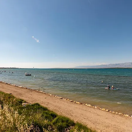 1st Row From The Sea, Kresimir Апартаменты